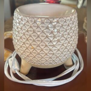Scentsy Textured Ceramic Warmer